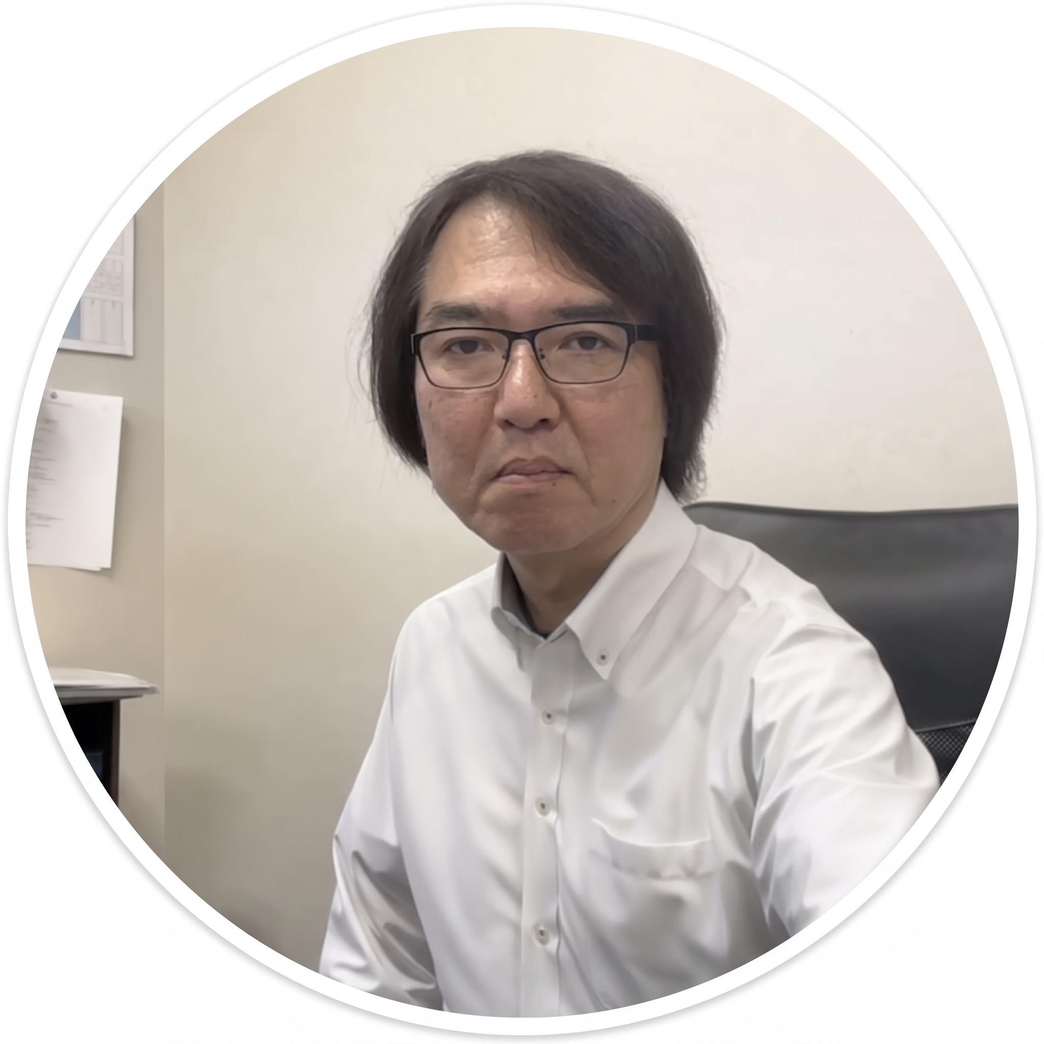 荒井 康弘 氏